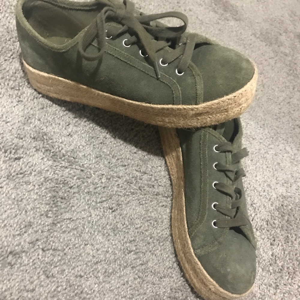 Steve Madden Hamptons sneaks